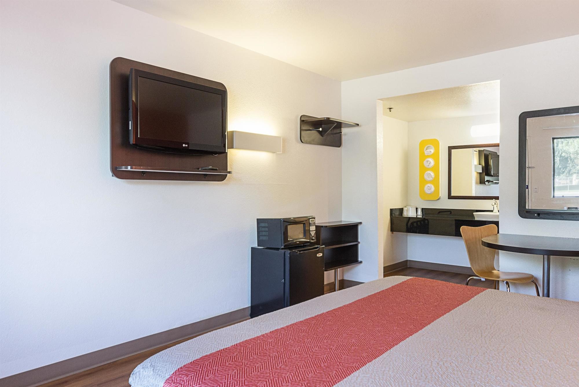 Motel 6-Fresno, Ca Eksteriør bilde
